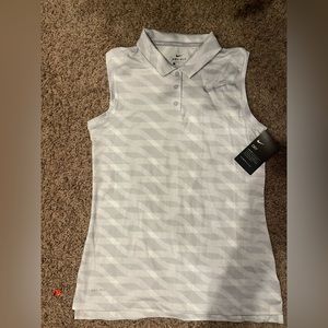 NWT Women’s sleeveless golf shirt. Nike dri-fit brand, size small